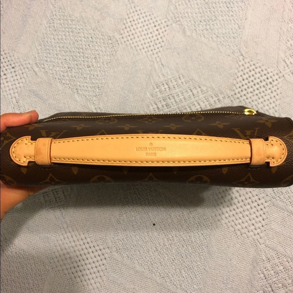 Louis Vuitton pochette Metis - Picture 3 of 12
